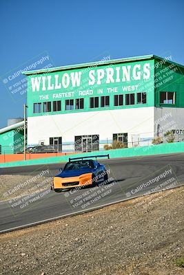 media/Oct-18-2025-Extreme Speed (Sat) [[d6d7e1fef1]]/Group 1 Red/Session 1 (Turn 4)/